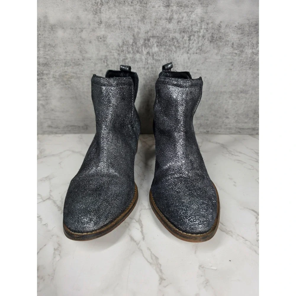 Diba True metallic silver